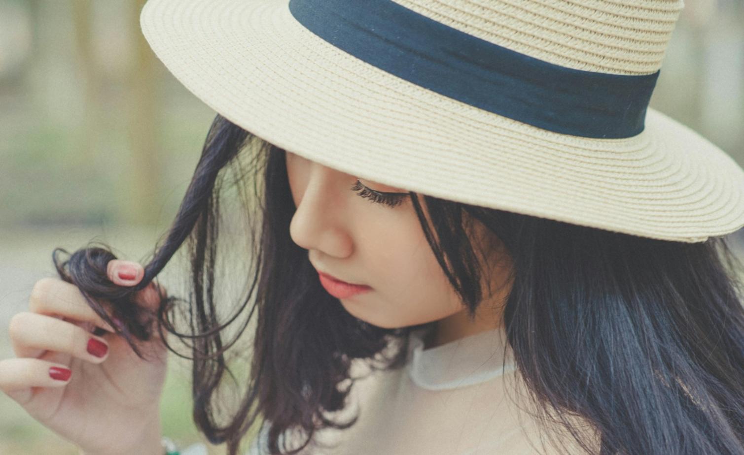 Color temperature and undertone identification lesson